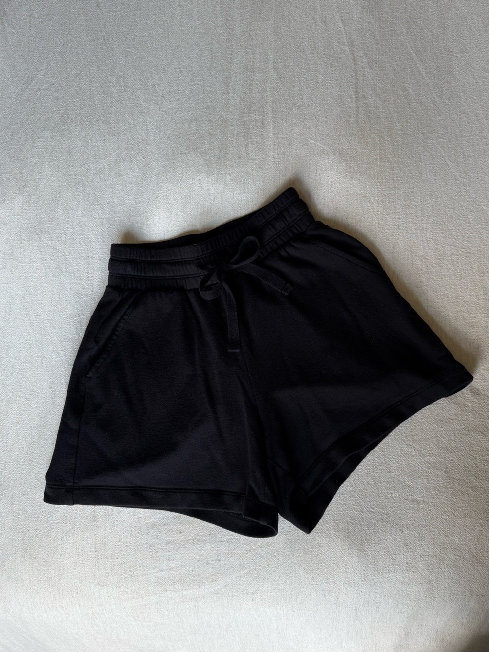 LOU & GREY SWEATSHORT